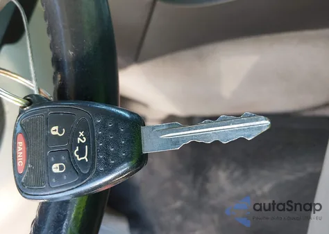 2006 Chrysler 300C from USA, damaged, VIN 2C3KA63H06H212688